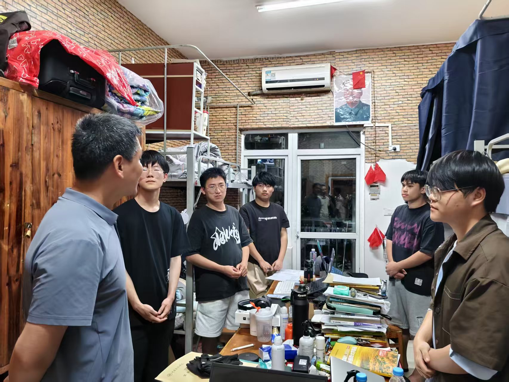 WYHP_1749515638818062024.jpg WYHP_1749515638818062024.jpg