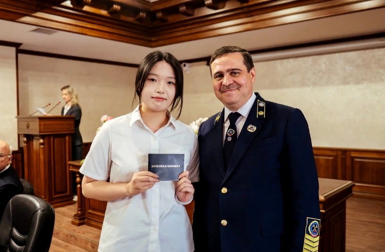 LVOs_1758972023678082613.jpg LVOs_1758972023678082613.jpg