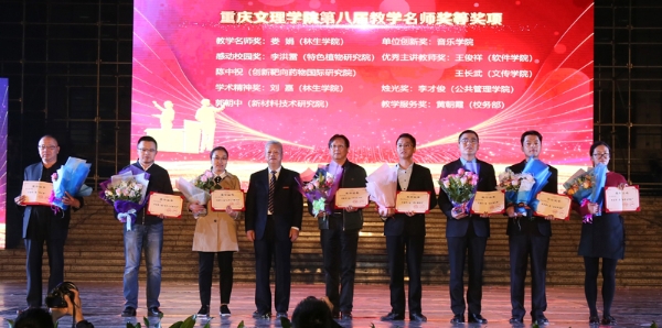 1541560063297052580.jpg 1541403726591016279.jpg